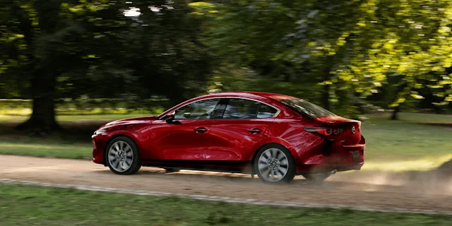 mazda3_bp_08