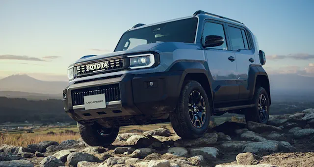 landcruiser-fj_trj240w_02