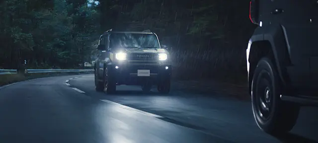 landcruiser-fj_trj240w_07